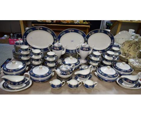 A comprehensive Wedgwood Blue Siam pattern dinner and tea service comprising plates, salad plates, side plates, bowls, vegeta