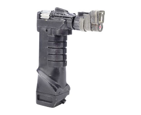STAR TREK: VOYAGER (T.V. SERIES, 1995 - 2001) - Light-Up Alien Scanning Device - A light-up alien scanning device from the sc