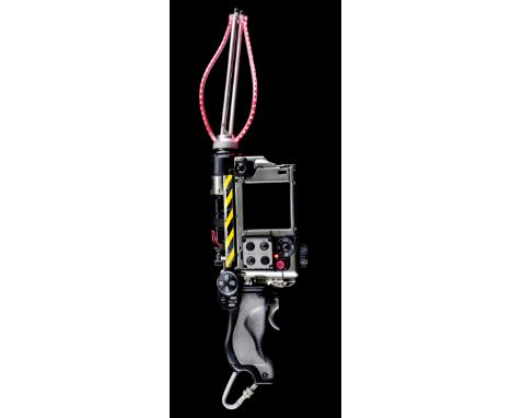 GHOSTBUSTERS (2016) - Dr. Abby Yates' Light-Up P.K.E. Meter - Dr. Abby Yates' light-up P.K.E. meter from Paul Feig's supernat