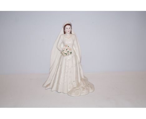 Royal Worcester majesty Queen Elizabeth II