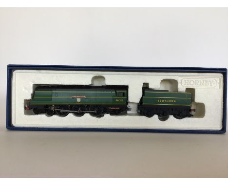 HORNBY: A TMC Custom Finish 00 gauge scale model Southern locomotive, 'Okehampton 21C113' in presentation box. Est. £40 - £60