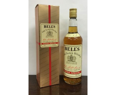 1 x 75cl bottle of Bell's Old Scotch Whisky Extra Special in box. (1)