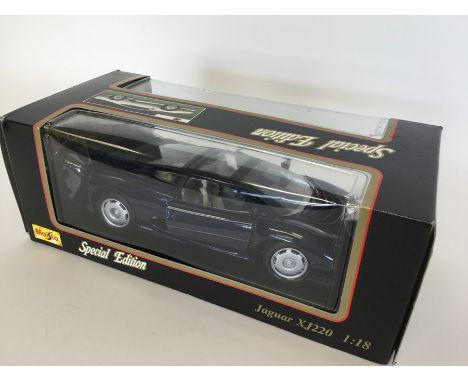 MAISTO: A boxed Special Edition Jaguar XJ220 (1992). (1). Est. £15 - £20.