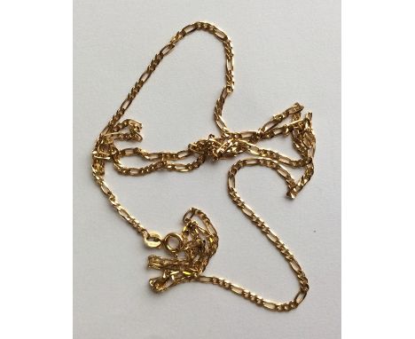 A modern 9 carat flat link chain with ring clasp. Approx. 6 grams. Est. £50 - £80.