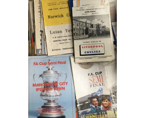 Semi Final Football Programmes: Mainly good condition with light duplication from various semi finals. (230+)