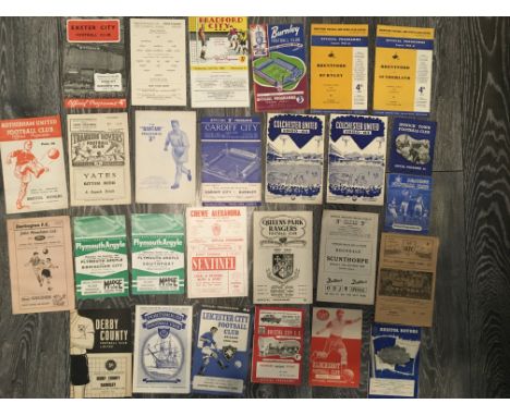 60/61 League Cup Football Programme Collection: Superb collection from the competitions first season. Includes home matches f