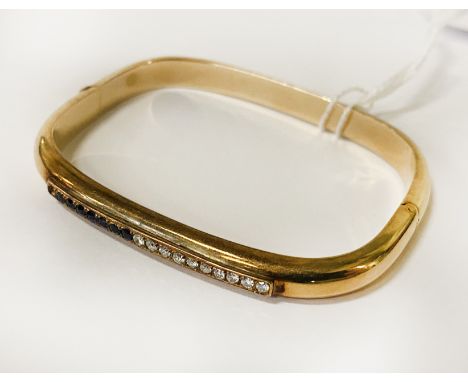 14CT GOLD DIAMOND &amp; SAPPHIRE RECTANGULAR BANGLE - APPROX 13 GRAMS