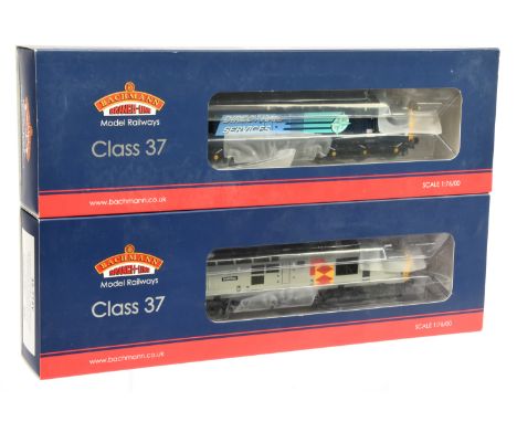 Bachmann 00 Gauge pair of class 37 Diesel Locomotives consisting of 32-381Q DRS (Direct Rail Services) Blue 'Lord Hinton' No.