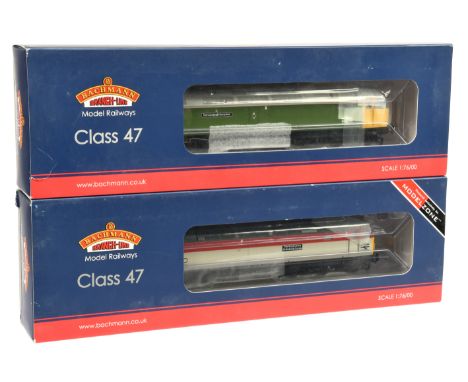 Bachmann 00 Gauge pair of class 47 Diesel Locomotives consisting of 31-650W 'The Royal Ordnance Corps' No.47972 (Produced for
