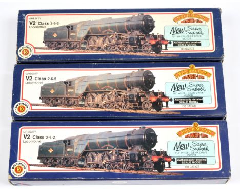 Bachmann Group of 3x British Loco's. Comprising 31-551 BR Black V2 Class - Green Arrow; LNER Black 4831 - Durham School with 