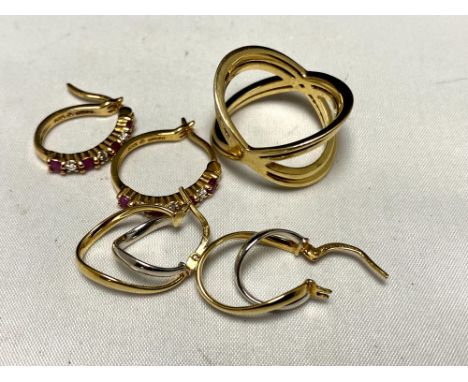 A gold plated on silver earring and hoop ring 