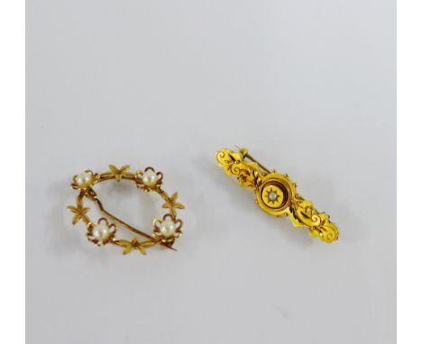 Late 19th / early 20th century 15 carat gold brooch together with a 9 carat gold and pearl brooch (2) 