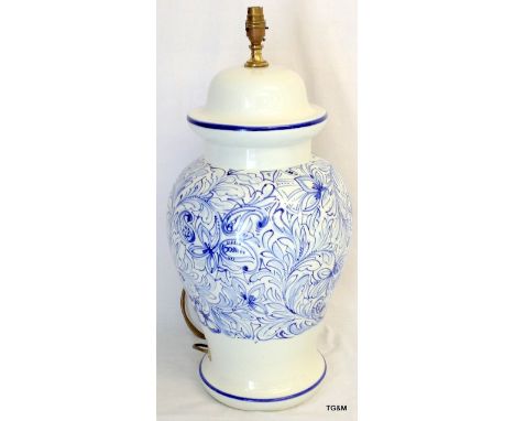 A Chinese style cookie jar lamp 68cm high