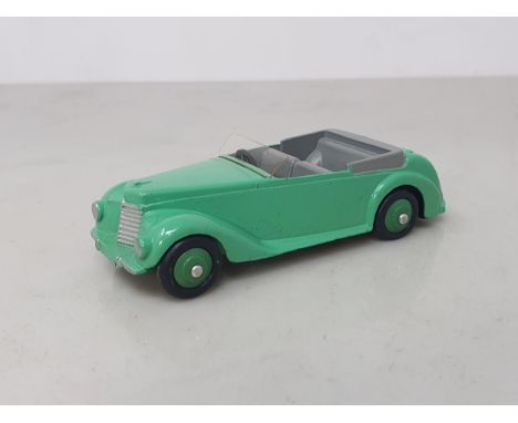 A Dinky Toys 38e light green Armstrong Siddeley Coupe with grey hubs, Nr M-M 