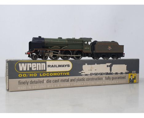 A boxed Wrenn 2262 Roysl Scot Class Locomotive 'Grenadier Guardsman' in BR green livery with instructions, box VG, model NM 