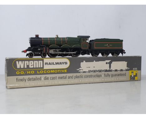 A boxed Wrenn 2221 'Cardiff Castle' Locomotive in BR green livery with instructions, box E, model NM 