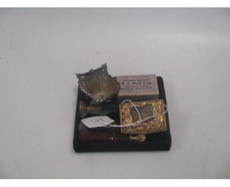 Two agate seals, another seal, a gilt box with inset agate lid, a paste set buckle and a WWII US emergency compass box a/f   
