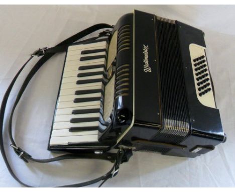 Weltmeister accordion