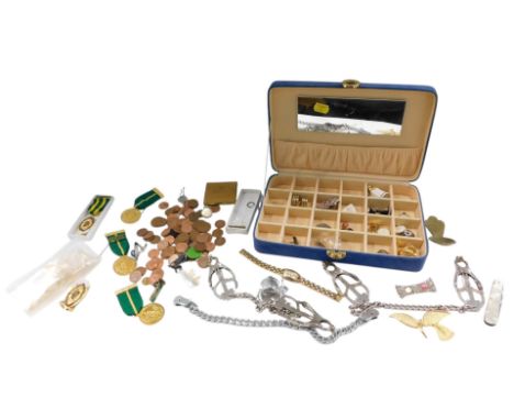 Silver and costume jewellery, Masonic jewels, RAF buttons, coins, a compact, pocket knife, and three pairs of clamps.