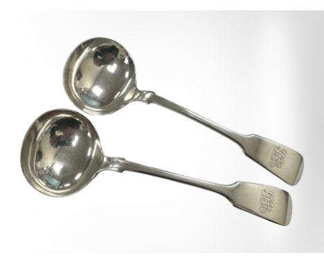 A pair of Victorian silver soup spoons, John Round & Son Ltd, Sheffield 1899, length 17.5cm.  CONDITION REPORT: 135g