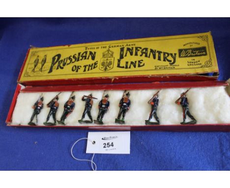 W. Britain original lead toy soldiers, Types of the German Army, Russian Infantry of the Line.
