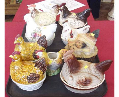 8 Ceramic Hens & Hen tea pot Condition report: see terms and conditions