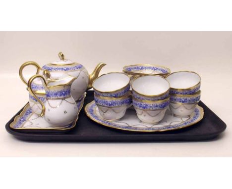 French tea set (two saucers missing). Condition report: see terms and conditions