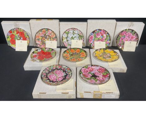 Collector's Plates - Royal Worcester for Compton &amp; Woodhouse, a set of ten, The Royal Roses Collection, including Queen E