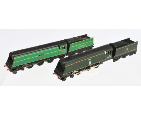 Graham Farish (Poole &amp; China) Unboxed Pair of Unrebuilt Bulleid Light Pacifics; 372-275 21C101 "Exeter" in SR Malachite G