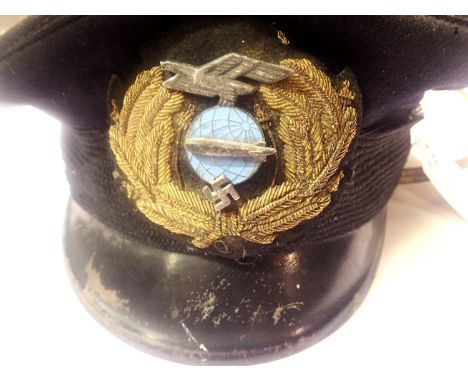 German Zeppelin Crew visor cap c1930. P&amp;P Group 1 (£14+VAT for the first lot and £1+VAT for subsequent lots) 