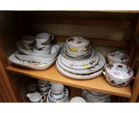 A collection of Royal Worcester 'Evesham' pattern dinnerwares; together with an Aynsley 'Rembrandt' pattern part coffee servi