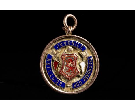 1923 SCOTTISH JUVENILE SECONDARY CUP MEDAL, the obverse with central plaque with red enamelled lion rampant motif, inscribed 