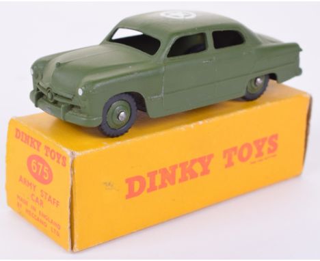 Dinky scarce boxed 675 Ford US Army Staff car, matt olive star transfer to roof, very good condition, lacks star to one door,