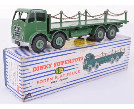 Dinky boxed 905 Foden Flat truck with chains, 2nd type dark green cab, chassis and flatbed, mid-green hubs, generally good to