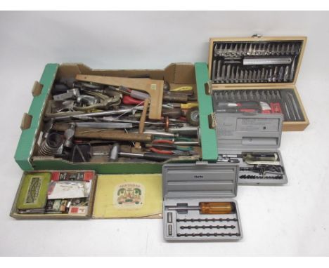 Mastergrip boxed modeller's/wood craving knife set; posidrive screwdriver and other tools (2) 