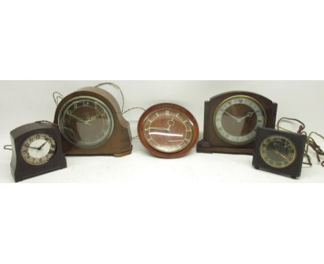 Smiths 8 day wall clock, applied Arabic chapter ring, D19.5cm; three Smiths Electric clocks and a Goblin electric bedside ala