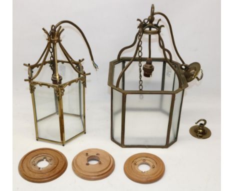 Brass hall lantern glass pendant light, H40cm; and a smaller brass finish hall lantern, H35cm; with wooden ceiling roses (2) 