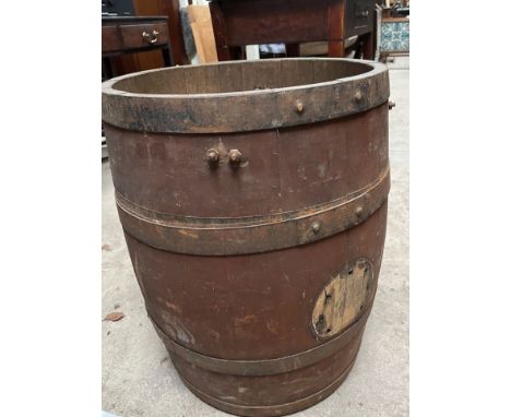 Vintage coopered oak barrel churn, with four metal bands, D44cm H60cm 