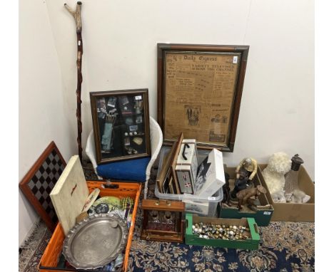 Tommy Cannon Collection: various collectables, incl. golfing figures, golf chess set, tantalus, DVD box sets, prints, etc. 
