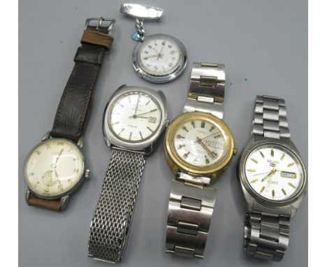 Seiko 5 Eastern Market stainless steel automatic wristwatch with day date, signed silver tone dial, applied baton indices, ce