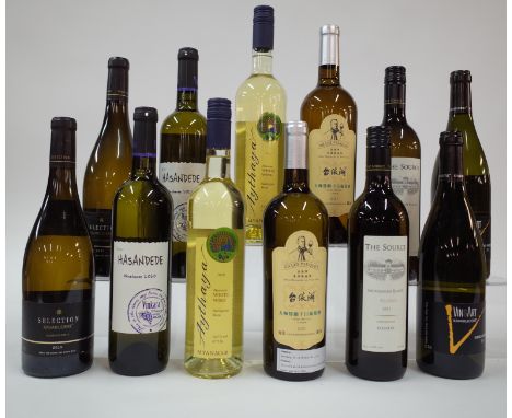 12 BOTTLES TURKISH, CHINESE, MYANMARESE, AND INDIAN WHITE WINEKavaklidere Saraplari 2 x Selection Narince-Emir 2019 and 2 x V