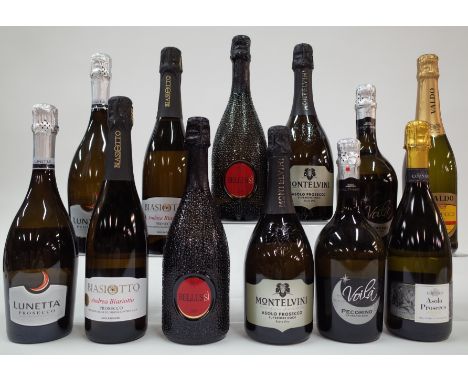 12 BOTTLES ITALIAN SPARKLING WINECavil 2 x Lunetta Brut NV; Biasiotto 2 x Andrea Brut 2021; Bellusi Spumante 2 x Blanc de Noi