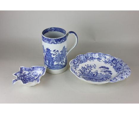 A Spode blue and white scalloped edged dish, a blue and white pickle dish and a tankard