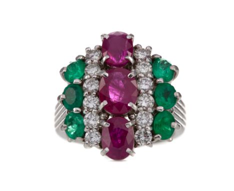 CERTIFICATED RUBY, DIAMOND AND EMERALD RING, set with a row of treated rubies, flanked by round brilliant cut diamonds totall