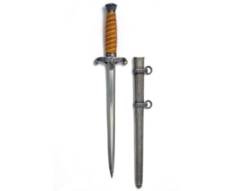 A WORLD WAR TWO GERMAN ARMY 1935 PATTERN DRESS-DAGGER, UNSIGNED, with straight stiletto 9 3/4in. blade (some mild staining at