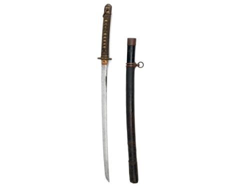 A WORLD WAR II JAPANESE SHIN-GUNTO MOUNTED KATANA, UNSIGNED, with probable smith-made 22 1/2in. blade (some staining and mino