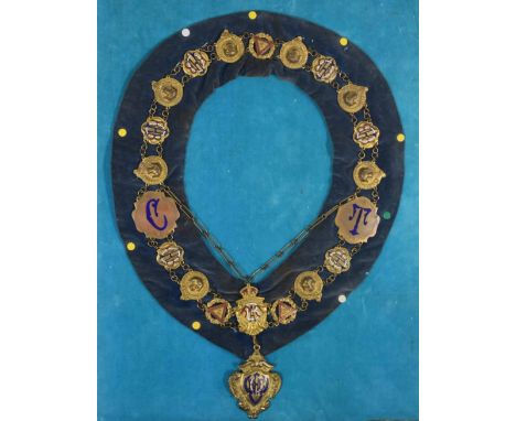 R A O B ceremonial&nbsp;chain (Royal Antediluvian Order of Buffaloes), with twenty one embossed or enamelled links and pendan