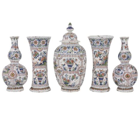 A DUTCH DELFT FIVE-PIECE GARNITURE, DE METAALE POT (LAMBERTUS VAN EENHOORN), CIRCA 1700-1720 'Cashmire' pattern, reeded octag