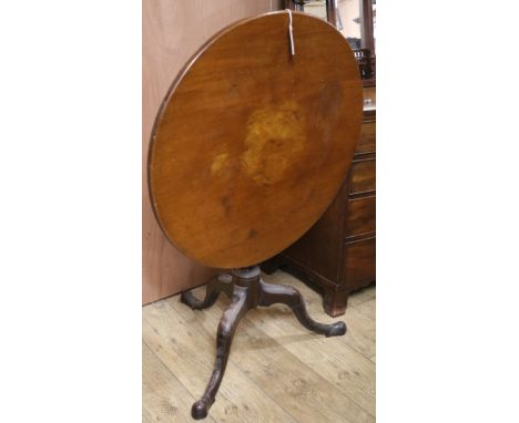 A mahogany circular tilt top tea table W.79cm