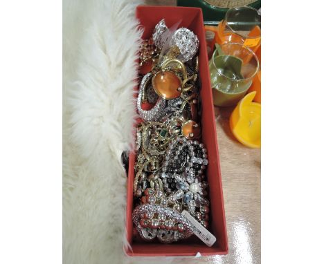 A box of modern costume jewellery including enamelled necklace, wire bangle etc